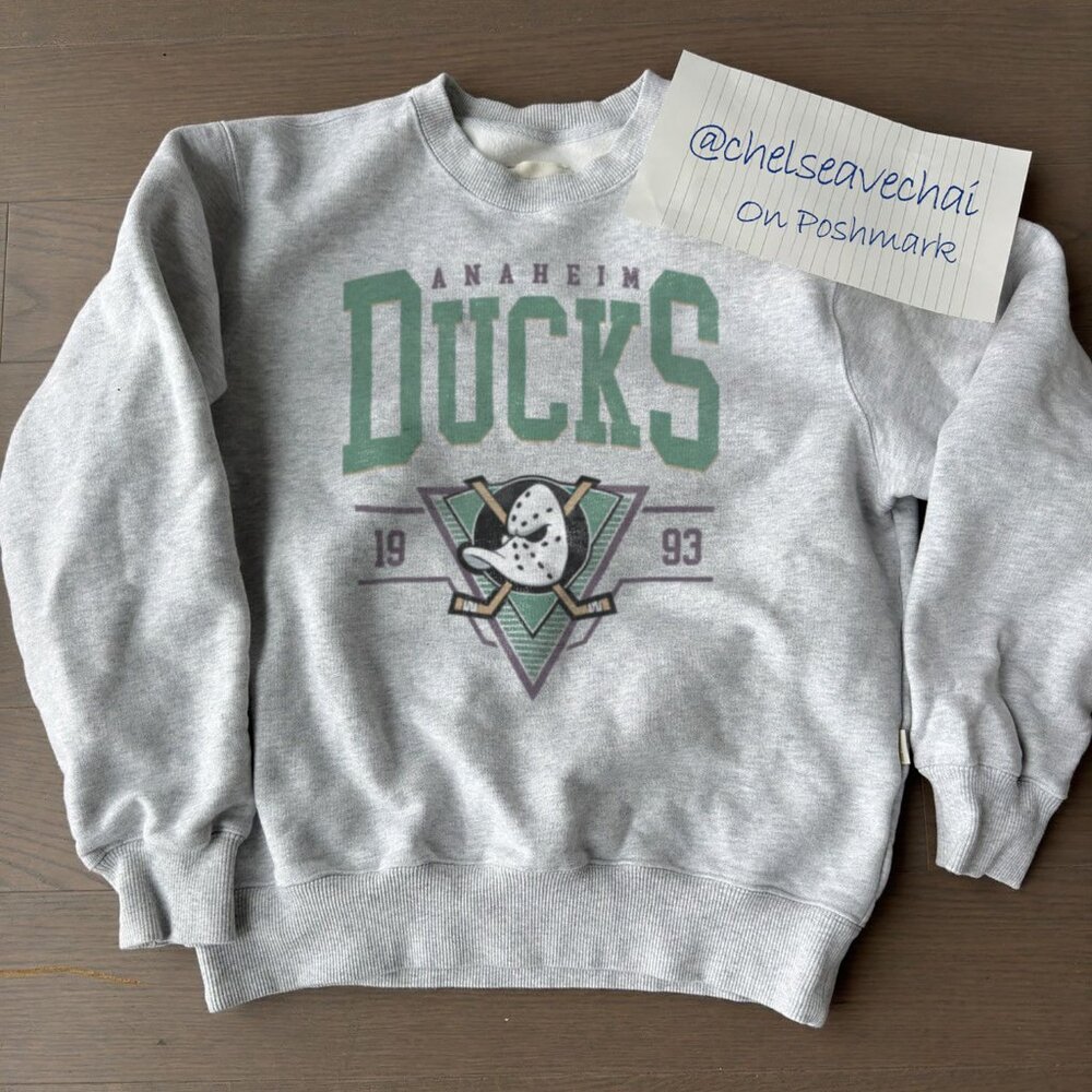 Vintage Anaheim Mighty Ducks Crewneck Sweatshirt, NHL Mighty Ducks hockey Shirt